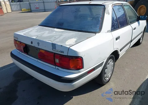 1993 Mazda Protege Dx z USA, uszkodzony, nr VIN JM1BG224XP0598155